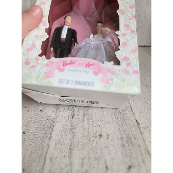Hallmark Barbie Ken wedding day ornament Xmas vintage - Picture 8 of 8